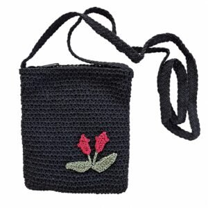 Crochet crossbody bag · Black · 94320